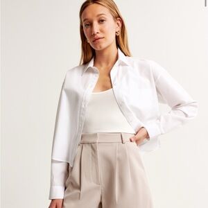 A&F Sloane Tailored Shorts- taupe